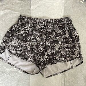 Hotty Hot Lined Short from 2017 Sea Wheeze Half Marathon